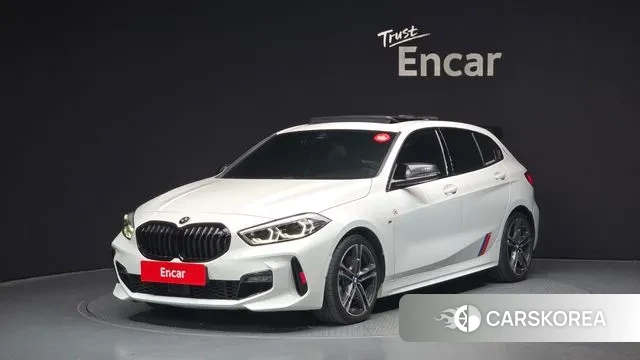 BMW 1 Series (F40) 2022 Белый из Кореи