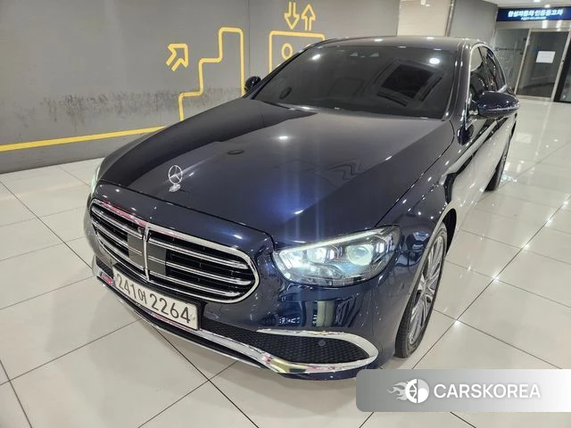 Mercedes-Benz E-Class W213 2022 Синий из Кореи