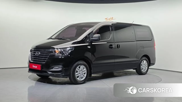 Hyundai The New Grand Starex 2018 Черный из Кореи