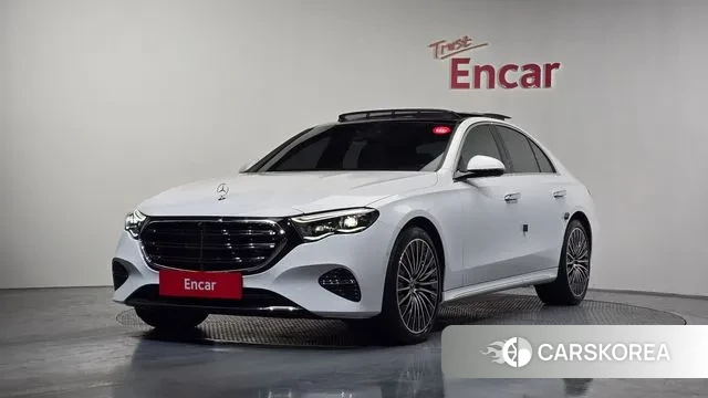 Mercedes-Benz E-Class W214 2024 Белый из Кореи