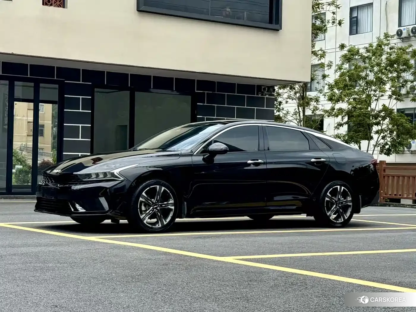 Kia K5 2022 Черный из Китая