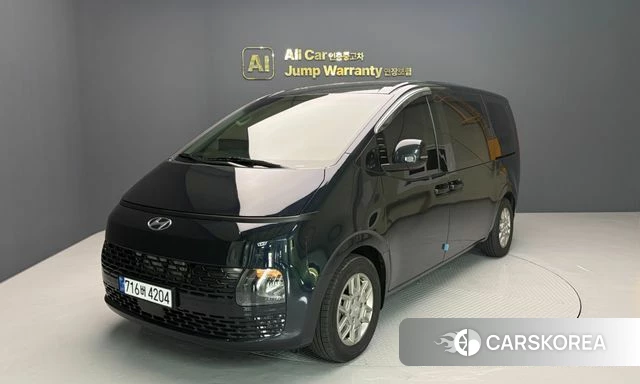 Hyundai Staria 2023 Черный из Кореи