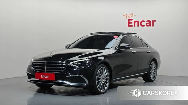 Mercedes-Benz E-Class W213 2023 Черный из Кореи