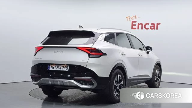 Kia Sportage 5th Generation Hybrid 2021 Белый из Кореи