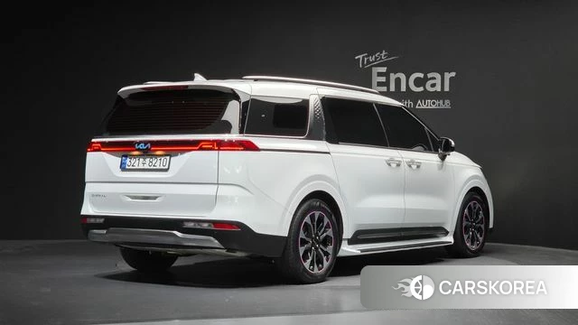 Kia Carnival 4th generation 2023 Белый из Кореи