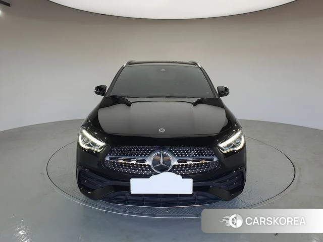 Mercedes-Benz GLA - Class H247 2020 Черный из Кореи