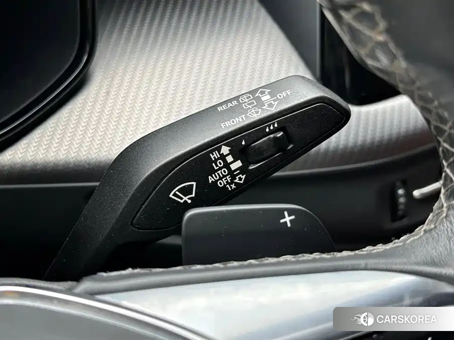 Audi Q6 2024 Черный из Китая