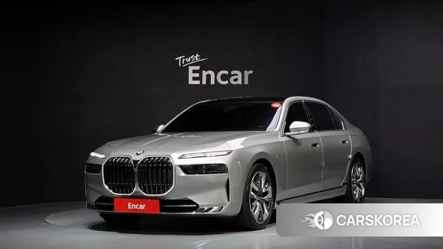 BMW 7 Series (G70) 2024 Серебряный из Кореи