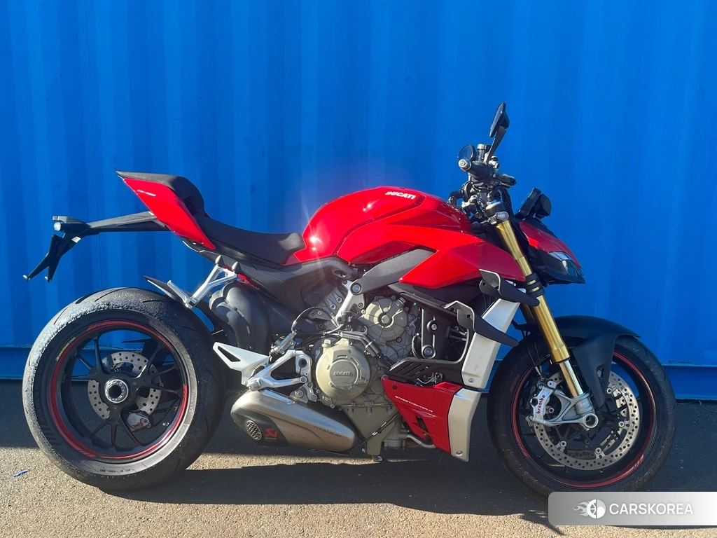 Проданный Ducati STREETFIGHTER V4 S 2020 из Японии, фото 2