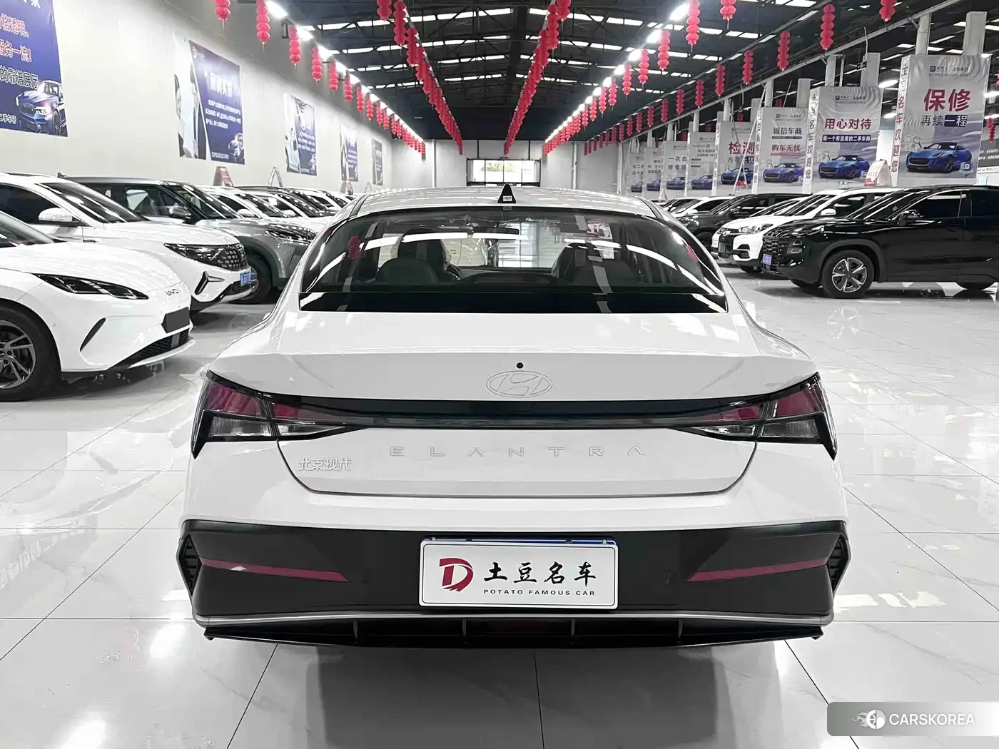 Hyundai Elantra 2026 Белый из Китая