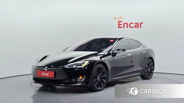 Tesla Model S 2019 Черный из Кореи