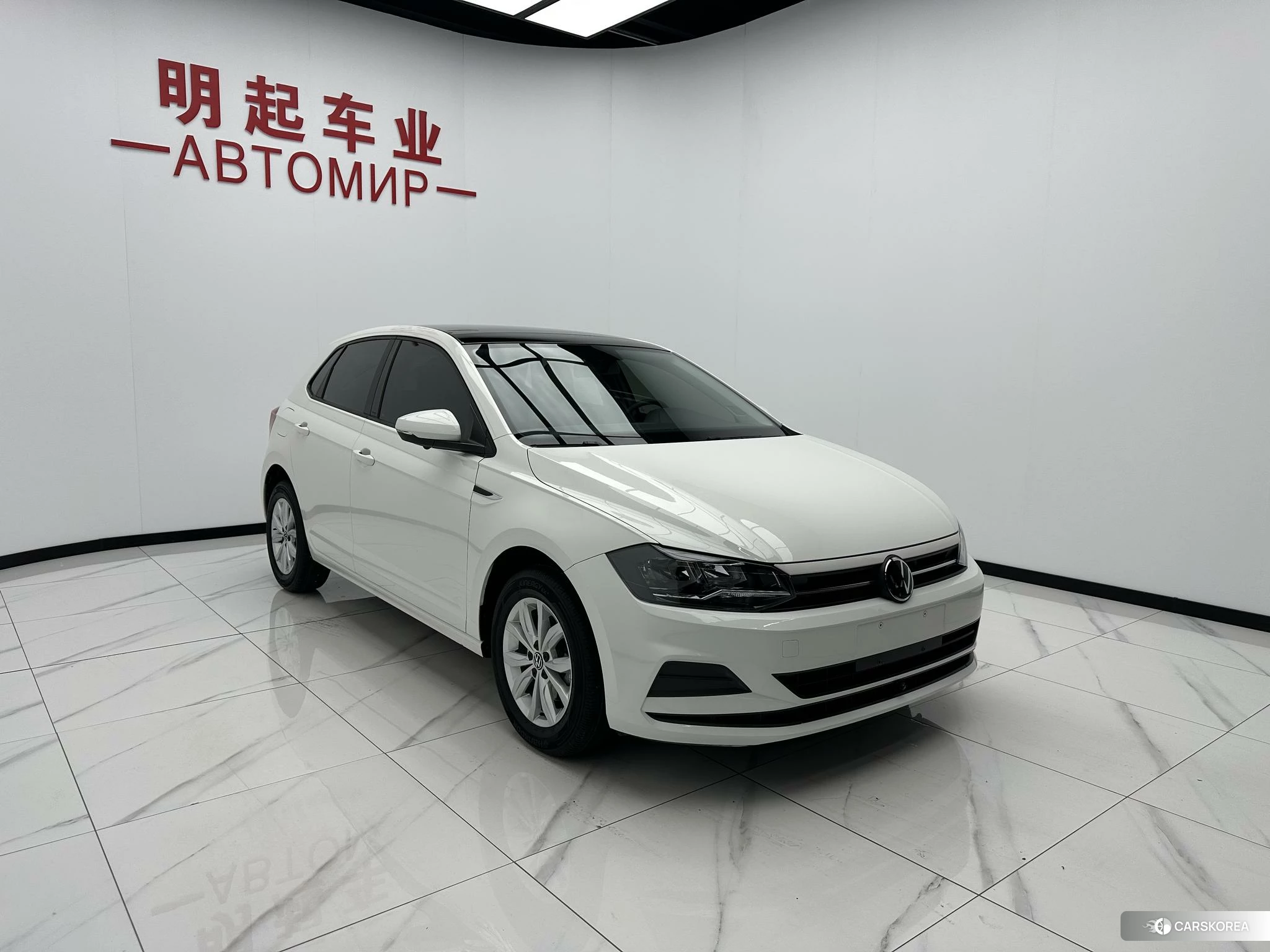 Volkswagen Polo 2021 Белый из Китая