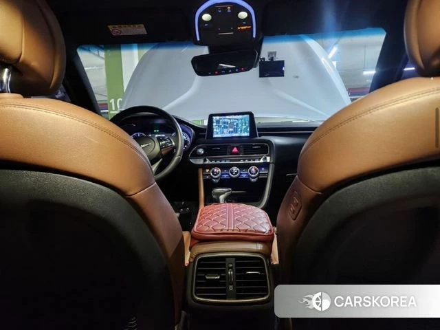 Genesis G70 2019 Серебристо-серый из Кореи