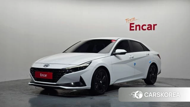 Hyundai Avante Hybrid (CN7) 2023 Белый из Кореи