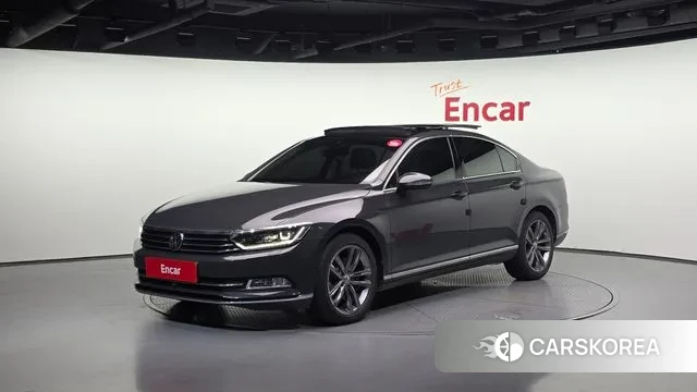 Volkswagen Passat GT (B8) 2018 Серый из Кореи
