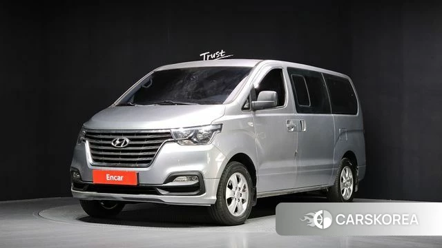 Hyundai The New Grand Starex 2018 Серебряный из Кореи