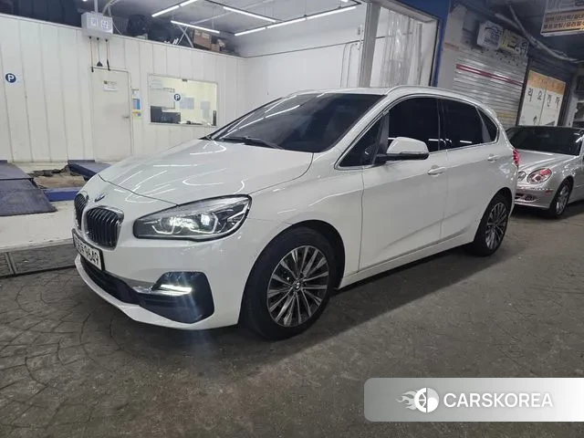BMW 2 Series Active Tourer (F45) 2020 Белый из Кореи