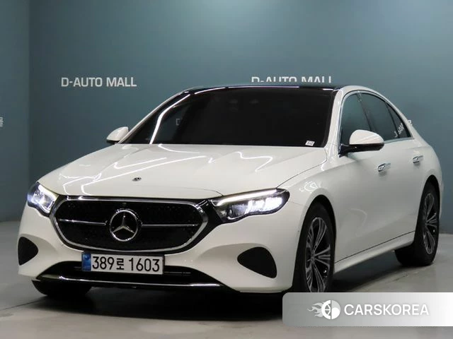 Mercedes-Benz E-Class W214 2024 Белый из Кореи