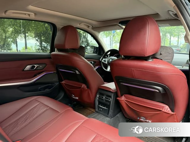 BMW 3 series 2022 Фиолетовый из Китая