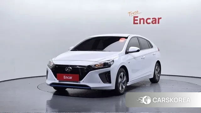 Hyundai Ionic Hybrid 2019 Белый из Кореи