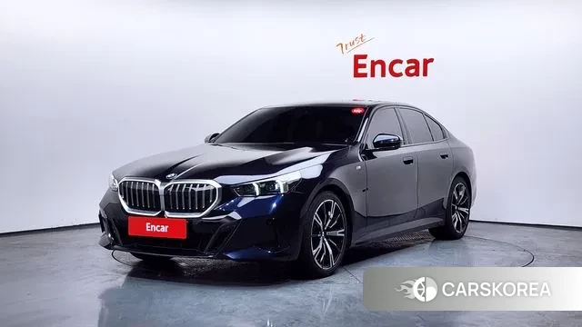 BMW 5 Series (G60) 2024 Черный из Кореи