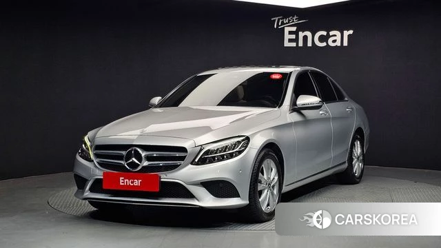 Mercedes-Benz C-Class W205 2019 Серебристо-серый из Кореи