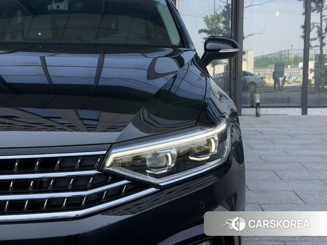 Volkswagen Magotan 2023 Черный из Китая
