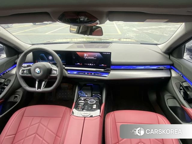 BMW 5 series 2025 Черный из Китая
