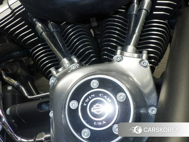 Engine photo