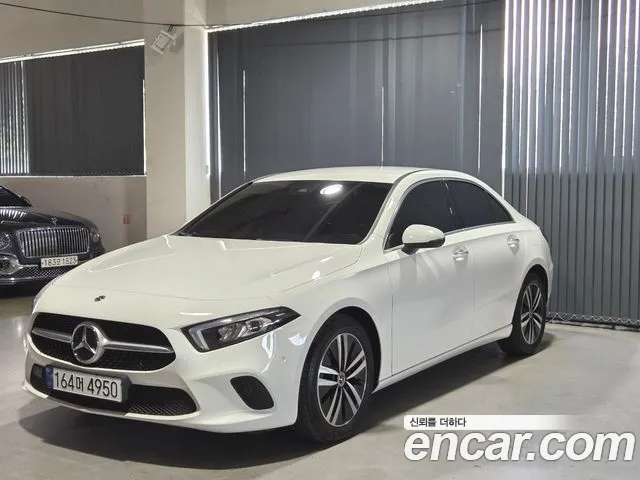 Mercedes-Benz A-Class W177 2022 Белый из Кореи