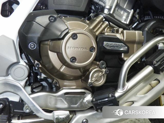 Engine photo