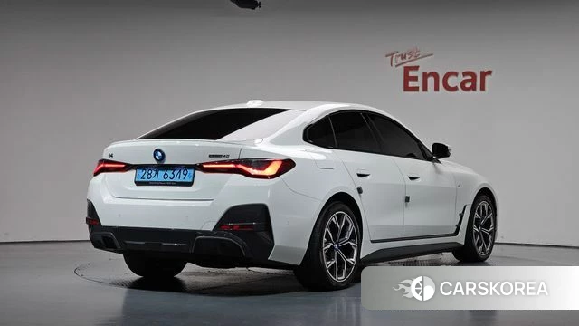 BMW i4 2022 Белый из Кореи