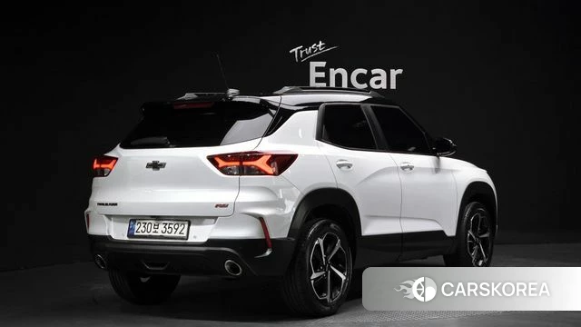 Chevrolet (GM Daewoo) Trailblazer 2021 Белый из Кореи