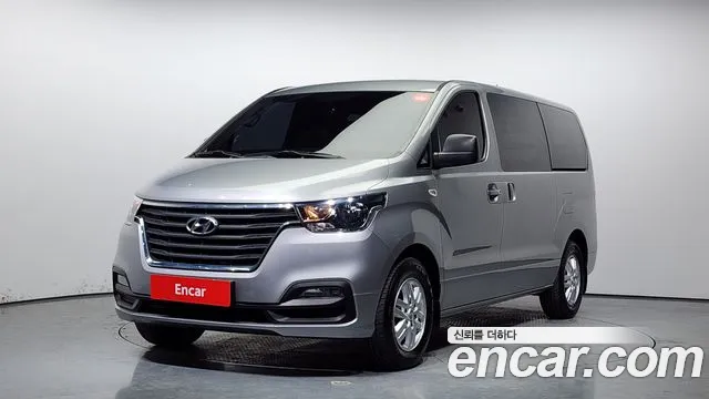 Hyundai The New Grand Starex 2018 Серебристо-серый из Кореи