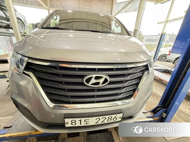 Hyundai The New Grand Starex 2019 Серебряный из Кореи