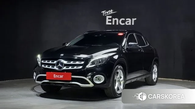 Mercedes-Benz GLA-Class X156 2019 Черный из Кореи