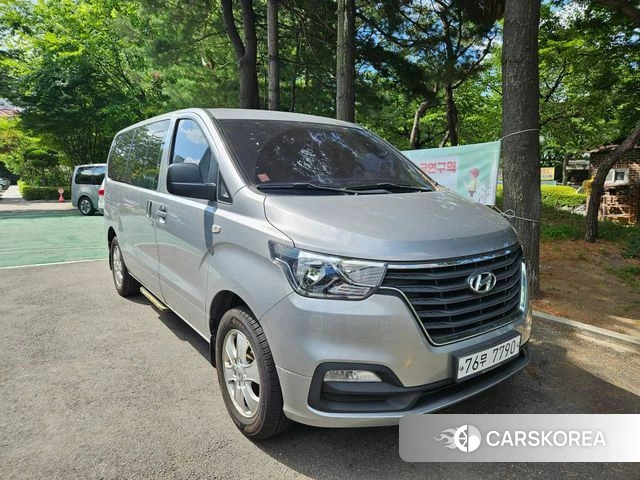 Hyundai The New Grand Starex 2019 Серый из Кореи