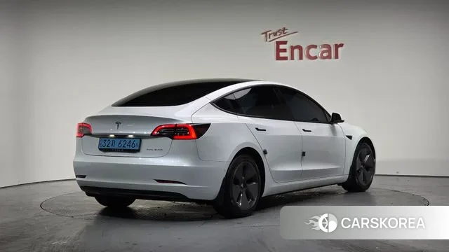 Tesla Model 3 2021 Белый из Кореи