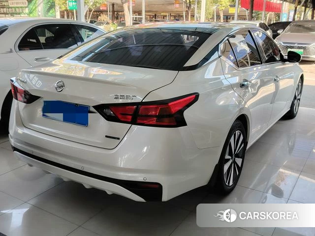 Nissan Teana 2022 Белый из Китая