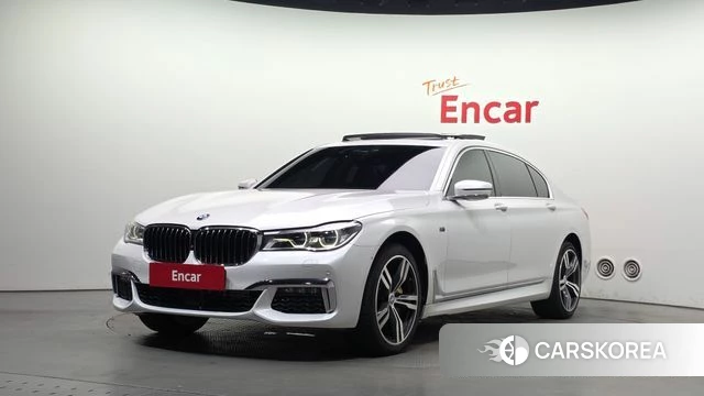 BMW 7 Series (G11) 2018 Белый из Кореи