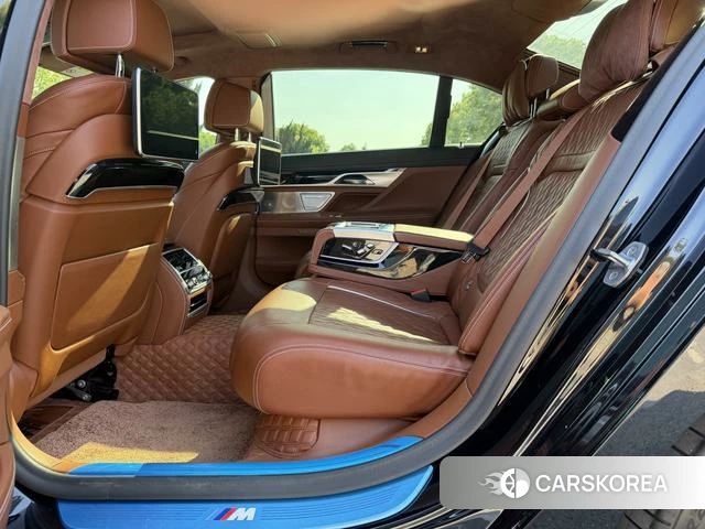 BMW 7 series 2021 Черный из Китая