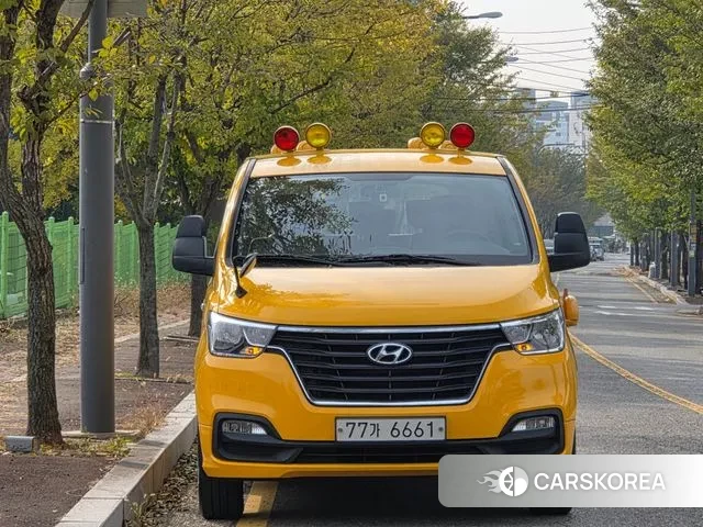 Hyundai The New Grand Starex 2020 Желтый из Кореи