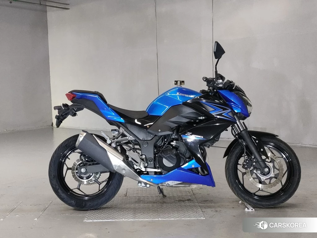 Проданный Kawasaki Z250 2015 из Японии, фото 2
