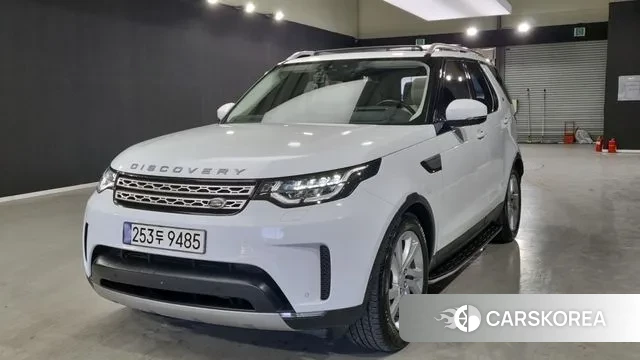 Land Rover Discovery 5 2020 Белый из Кореи