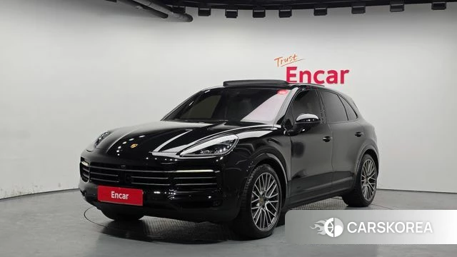 Porsche Cayenne (PO536) 2023 Черный из Кореи