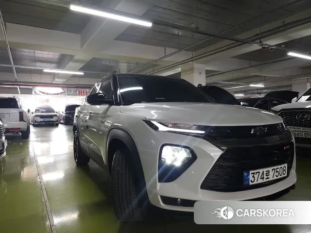 Chevrolet (GM Daewoo) Trailblazer 2023 Белый из Кореи