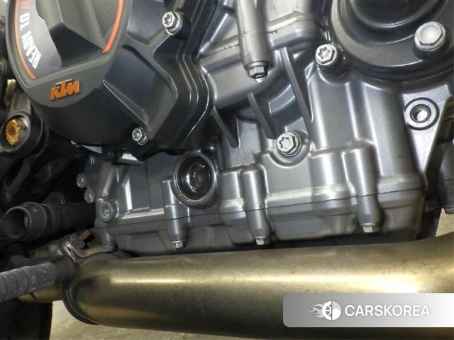 Engine photo