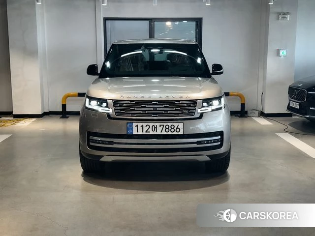 Land Rover Range Rover 5th Generation 2026 Песочный из Кореи