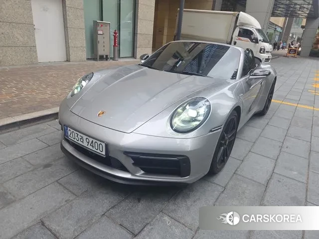 Porsche 911(992) 2024 Серебряный из Кореи