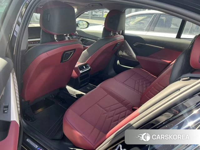 BMW 5 series 2025 Черный из Китая